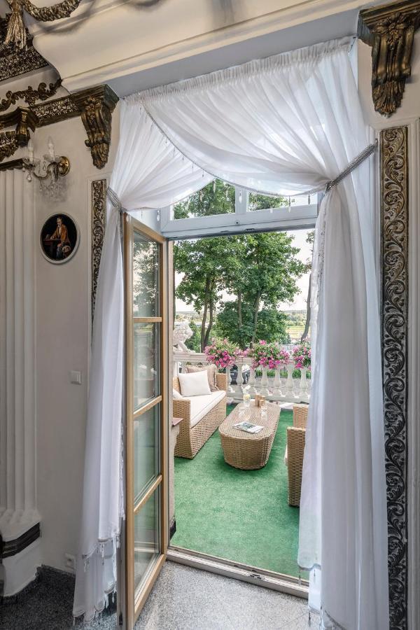 Palac Tarnowskich Hotel & Restauracja & Spa Ostrowiec Świętokrzyski Esterno foto