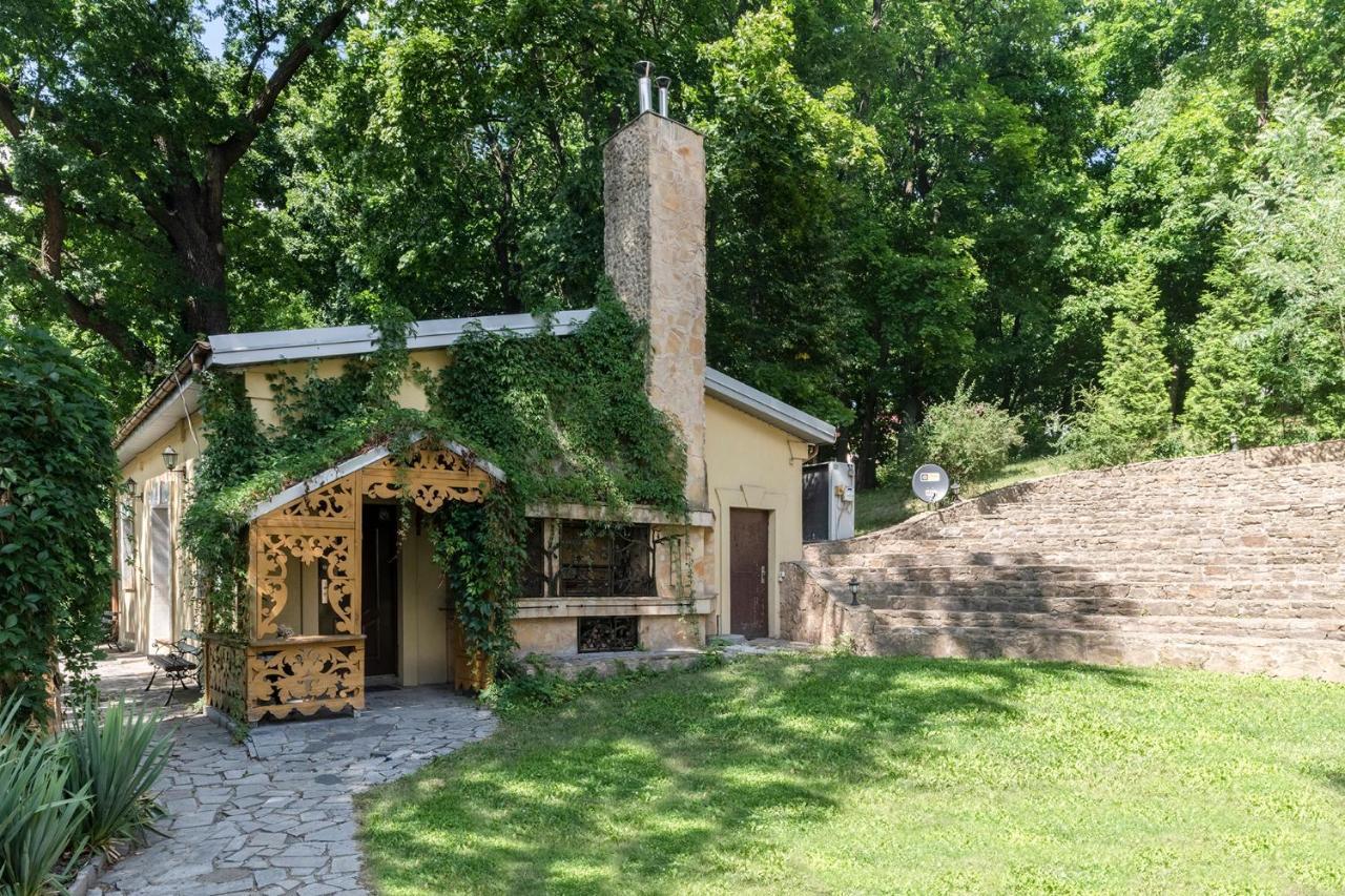 Palac Tarnowskich Hotel & Restauracja & Spa Ostrowiec Świętokrzyski Esterno foto
