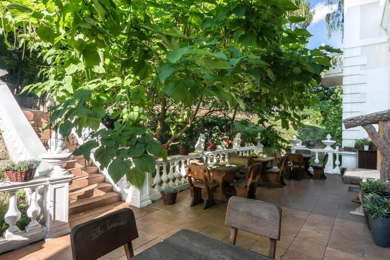 Palac Tarnowskich Hotel & Restauracja & Spa Ostrowiec Świętokrzyski Esterno foto