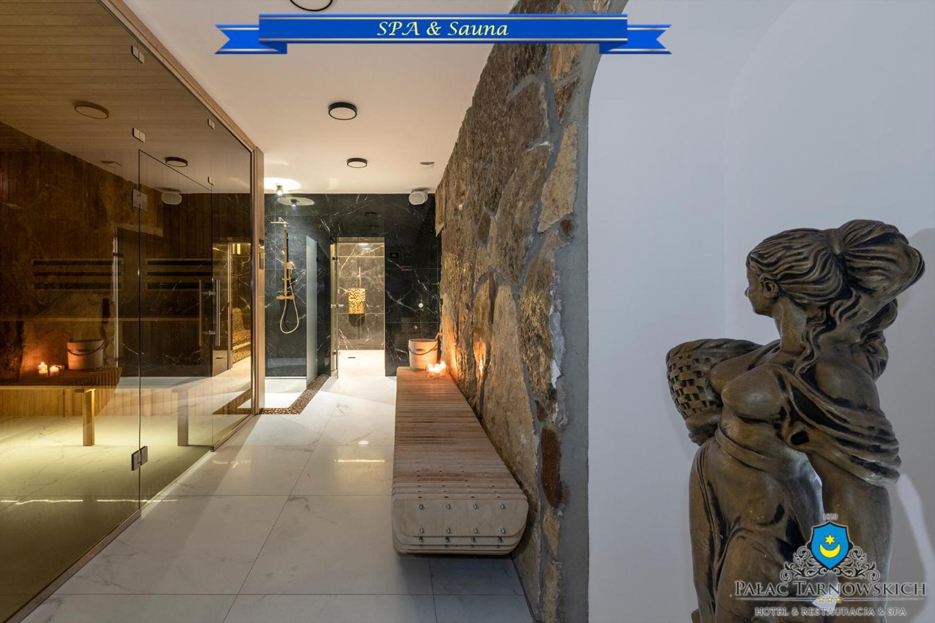Palac Tarnowskich Hotel & Restauracja & Spa Ostrowiec Świętokrzyski Esterno foto